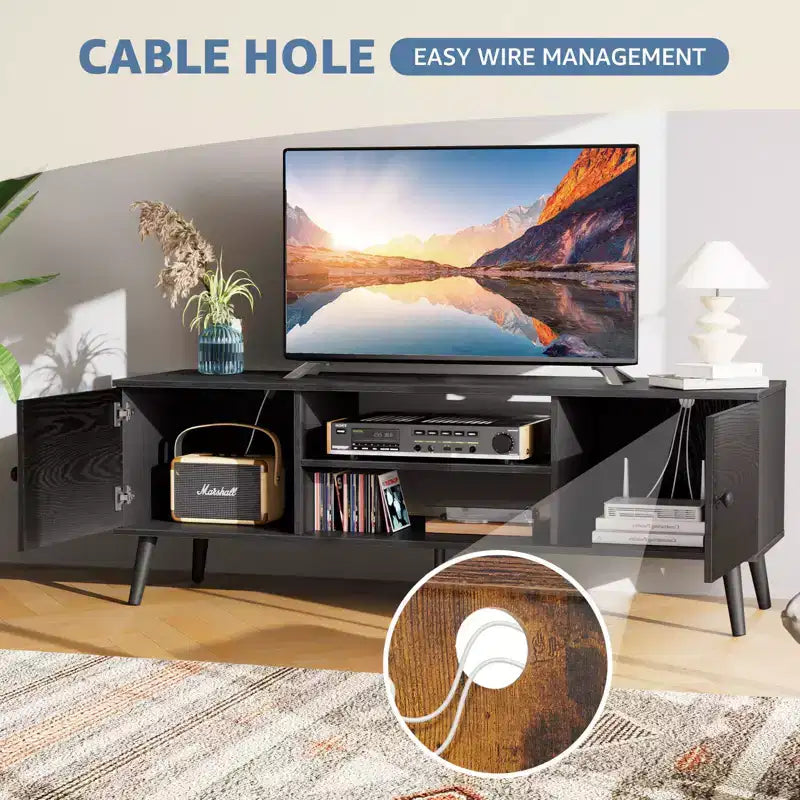 Le meuble TV en panneaux peut ranger des armoires noires, convient pour meuble TV de salon ou de bureau à domicile.