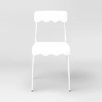 Chaise de salle à manger en métal ondulé -