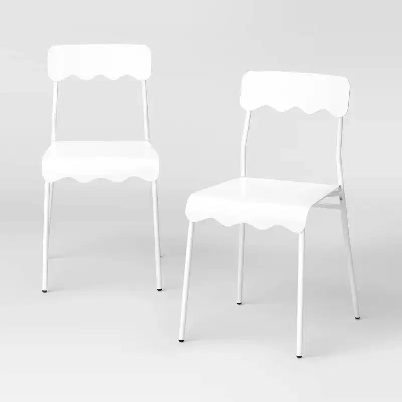 Chaise de salle à manger en métal ondulé -